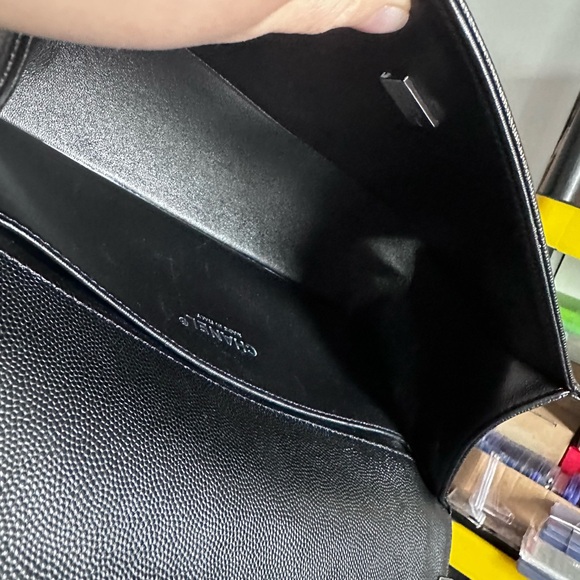 Chanel classic black caviar medium boy bag - Picture 13 of 14